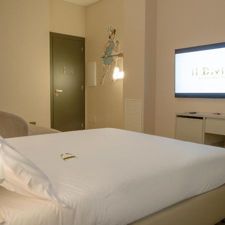 B&B Il Divino Napoli Dış mekan fotoğraf
